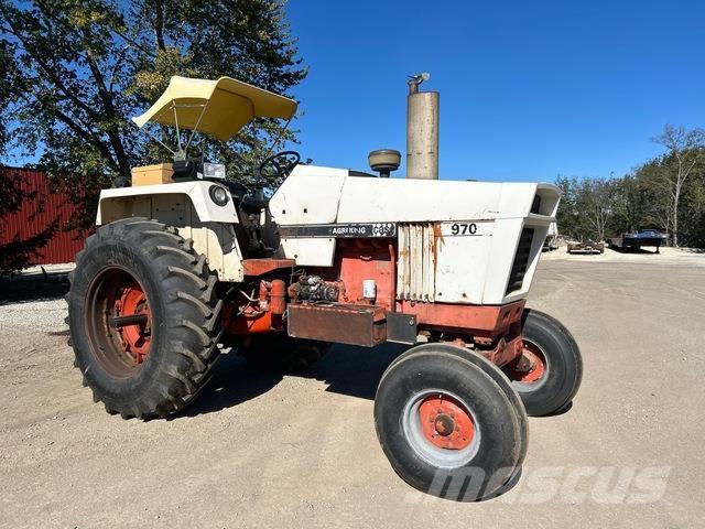 CASE 970 Traktorer