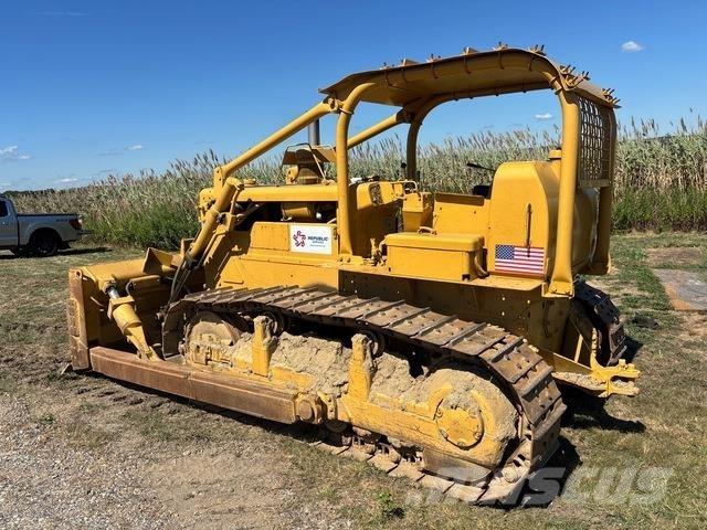 CAT  Bulldozer på larvebånd