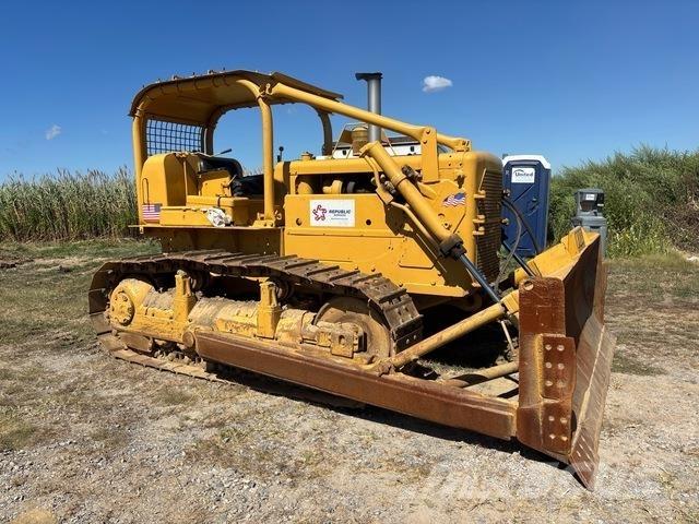 CAT  Bulldozer på larvebånd