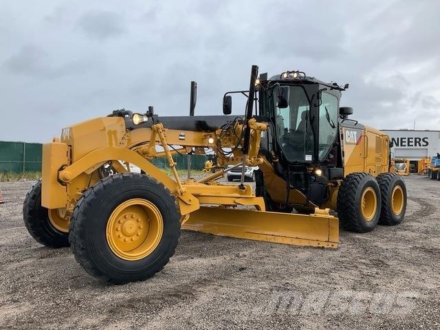 CAT 12M3 Vejhøvle / Gradere