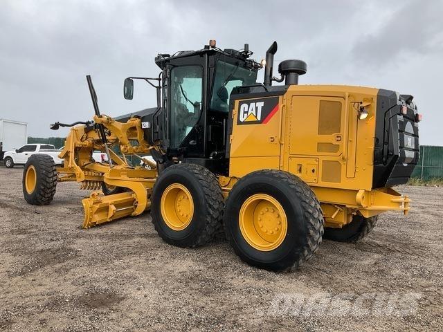 CAT 12M3 Vejhøvle / Gradere