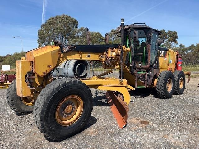 CAT 12M3 Vejhøvle / Gradere