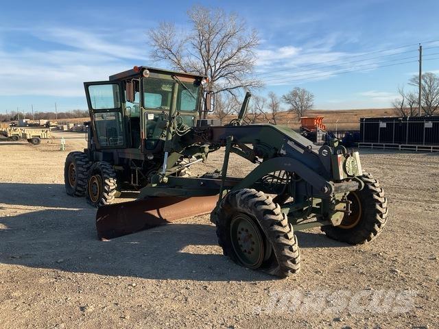 CAT 130G MIL Vejhøvle / Gradere