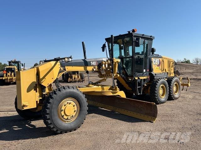 CAT 140 Vejhøvle / Gradere