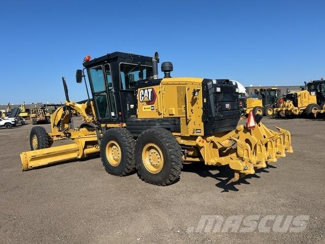 CAT 140 Vejhøvle / Gradere