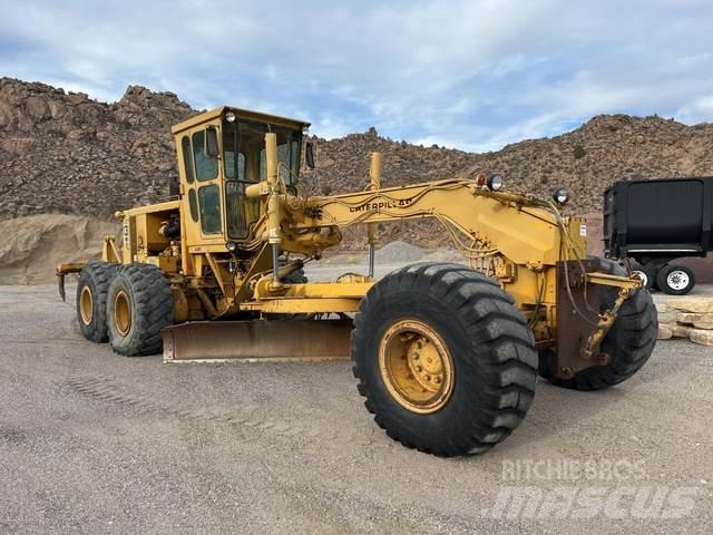 CAT 16G Vejhøvle / Gradere