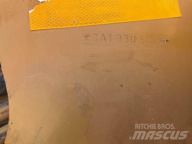 CAT 16G Vejhøvle / Gradere