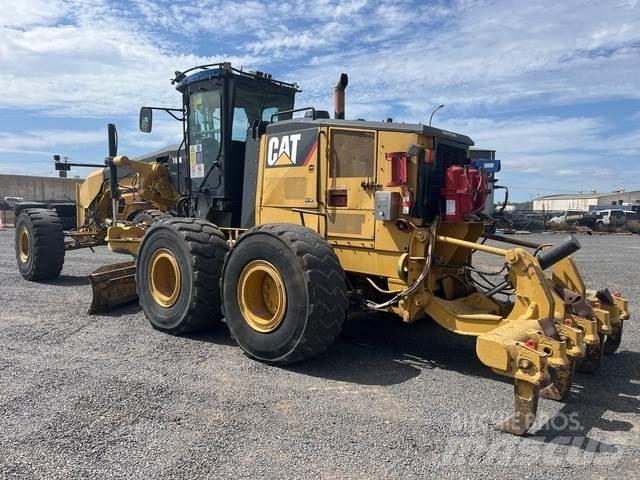 CAT 16M Vejhøvle / Gradere