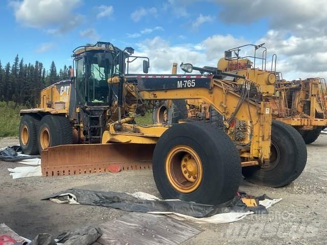 CAT 16M Vejhøvle / Gradere