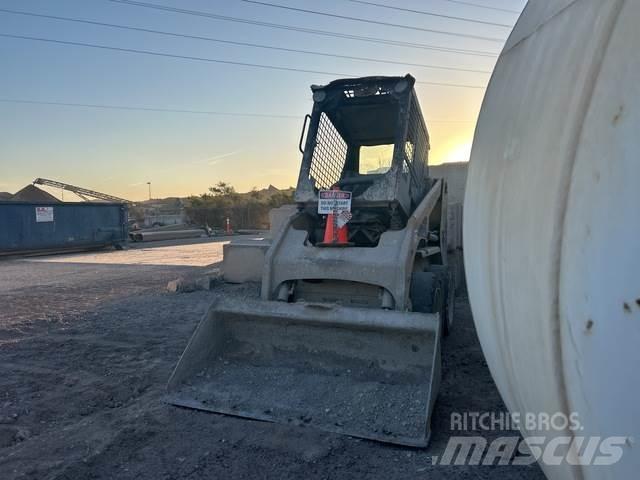 CAT 216B Minilæsser - skridstyret