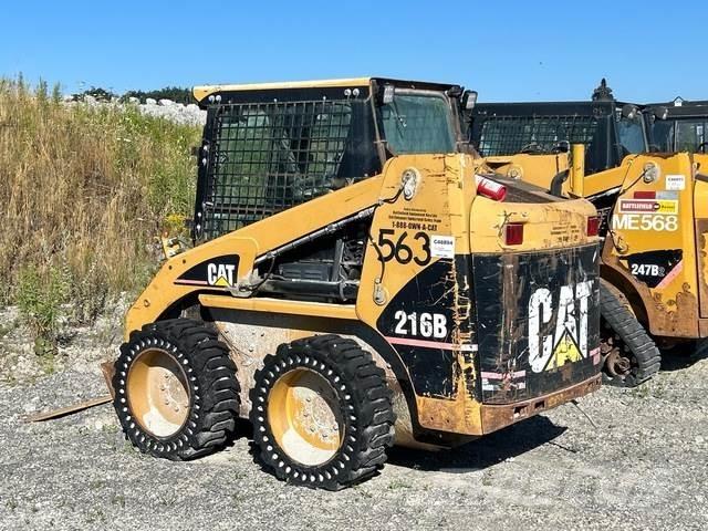 CAT 216B Minilæsser - skridstyret