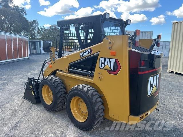 CAT 216B3 Minilæsser - skridstyret