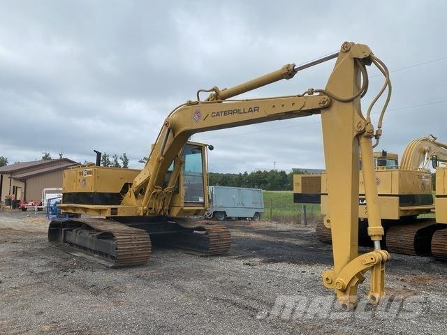 CAT 225 Gravemaskiner på larvebånd