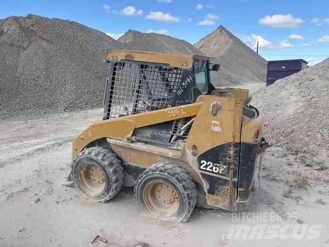 CAT 226B Minilæsser - skridstyret