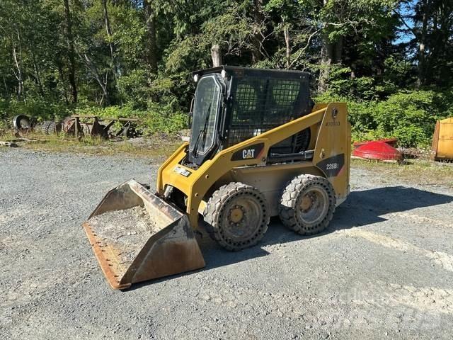 CAT 226B3 Minilæsser - skridstyret