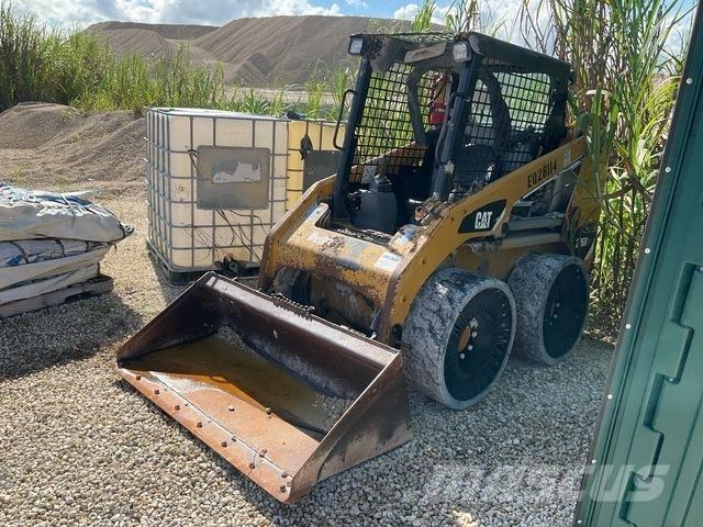 CAT 226B3 Minilæsser - skridstyret