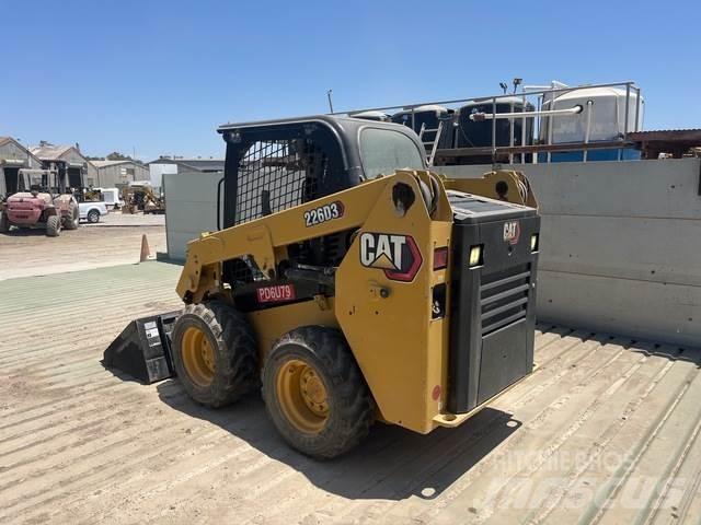 CAT 226D3 Minilæsser - skridstyret