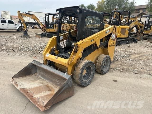 CAT 226D3 Minilæsser - skridstyret
