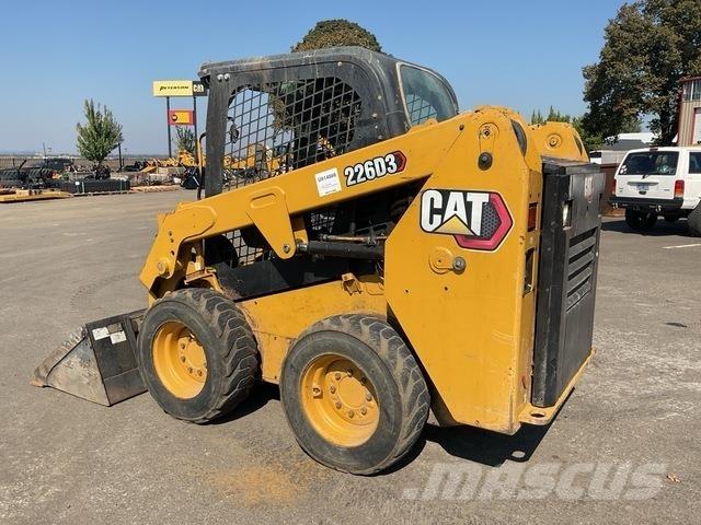 CAT 226D3 Minilæsser - skridstyret