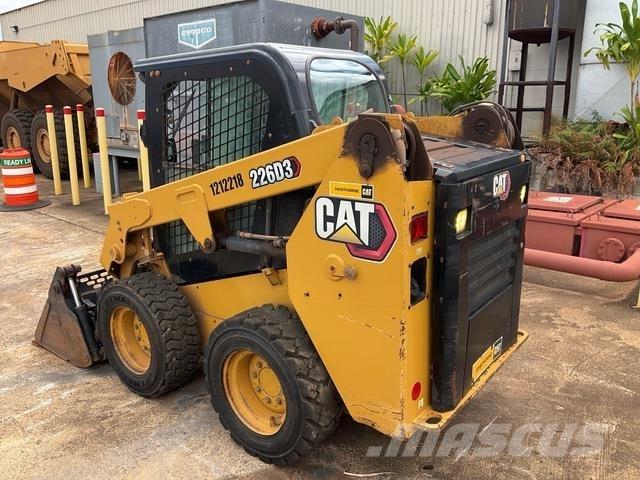 CAT 226D3 Minilæsser - skridstyret