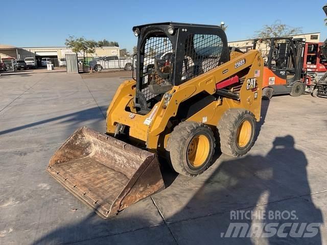 CAT 236D Minilæsser - skridstyret