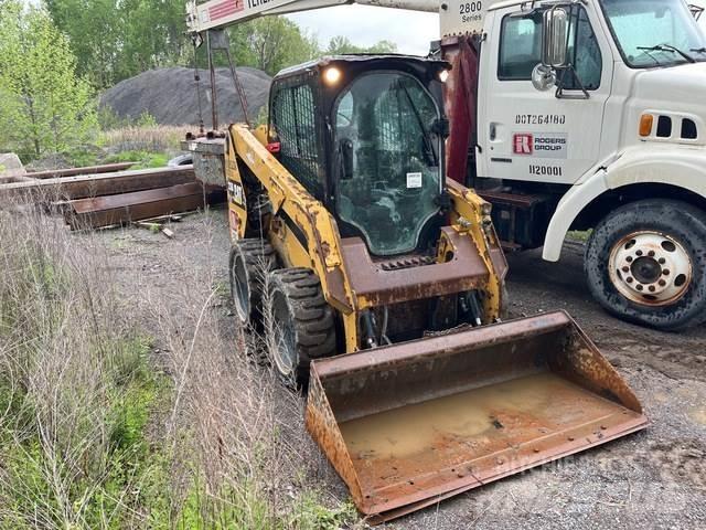 CAT 236D Minilæsser - skridstyret