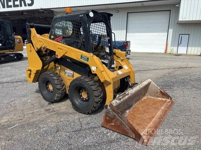CAT 242D Minilæsser - skridstyret