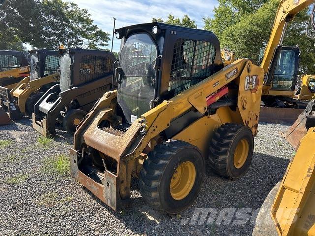 CAT 246D3 Minilæsser - skridstyret