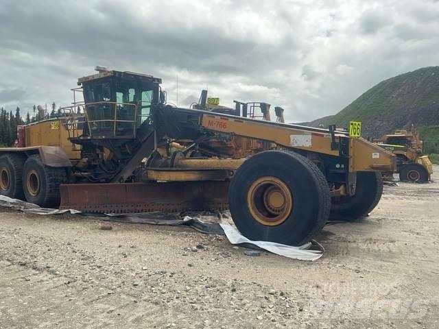 CAT 24M Vejhøvle / Gradere