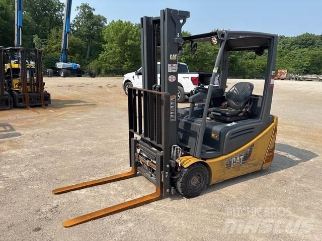 CAT 2ET3000 El gaffeltrucks