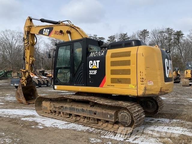 CAT 323F Gravemaskiner på larvebånd
