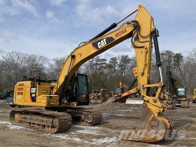 CAT 323F Gravemaskiner på larvebånd