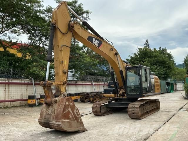 CAT 324E Gravemaskiner på larvebånd
