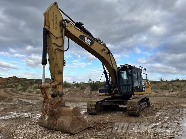 CAT 329DL Gravemaskiner på larvebånd