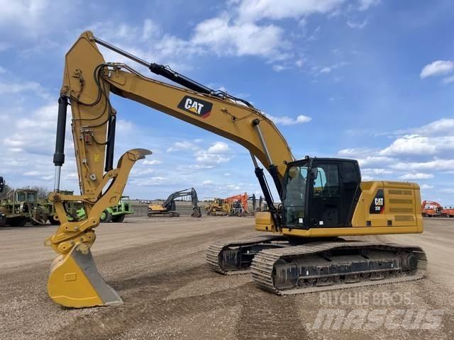 CAT 330 Gravemaskiner på larvebånd