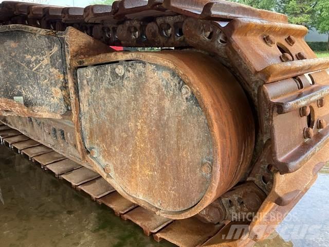CAT 350 Gravemaskiner på larvebånd
