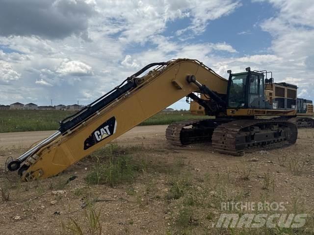 CAT 390D L Gravemaskiner på larvebånd