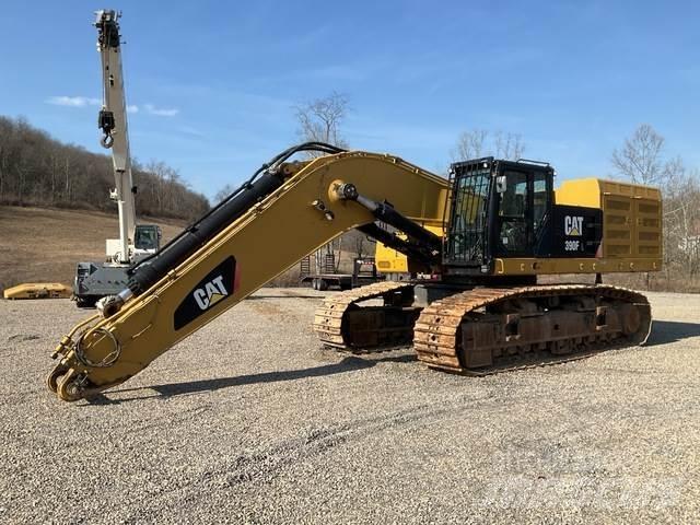 CAT 390F Gravemaskiner på larvebånd