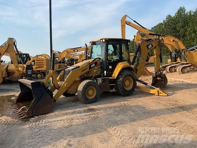 CAT 440 Rendegravere