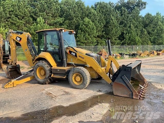 CAT 440 Rendegravere