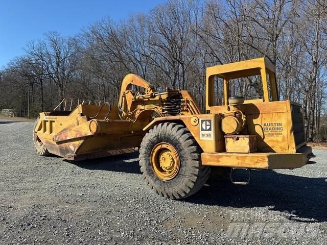 CAT 613B Skrabere