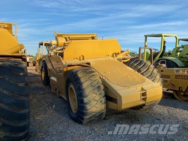 CAT 613B Skrabere