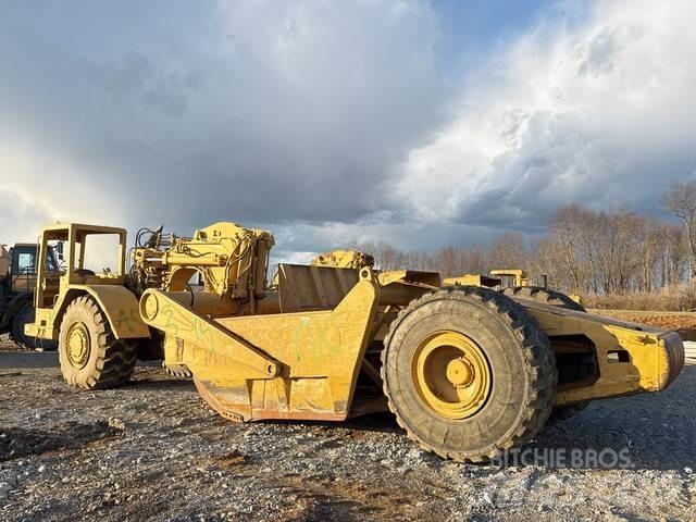 CAT 621B Skrabere