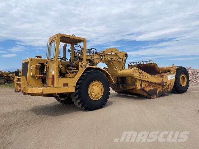CAT 621B Skrabere