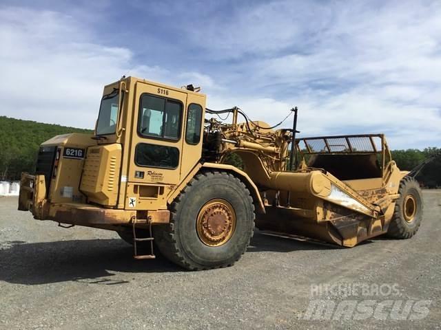 CAT 621G Skrabere