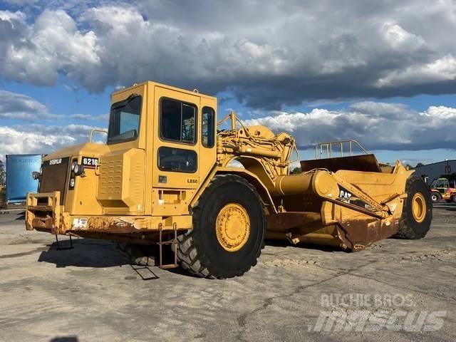 CAT 621G Skrabere