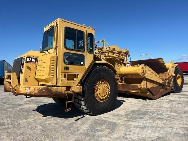 CAT 621G Skrabere