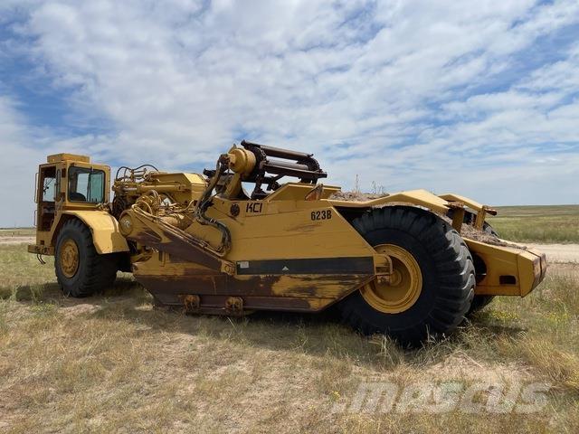 CAT 623B Skrabere