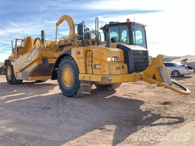CAT 627K Skrabere