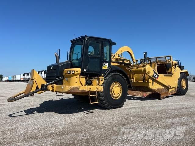 CAT 627K Skrabere